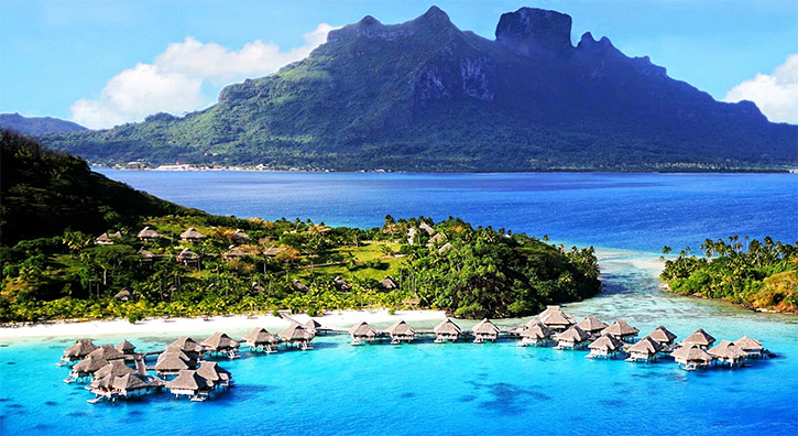 5 Destinasi Wisata Pantai Terindah Di Indonesia